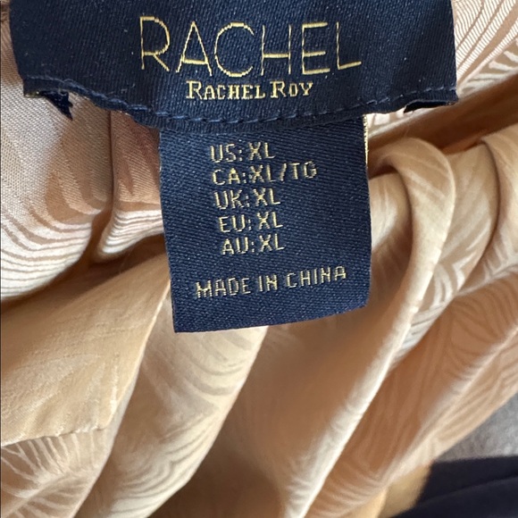 NWOT Rachel Roy Light Tan Blouse XL - Picture 3 of 3